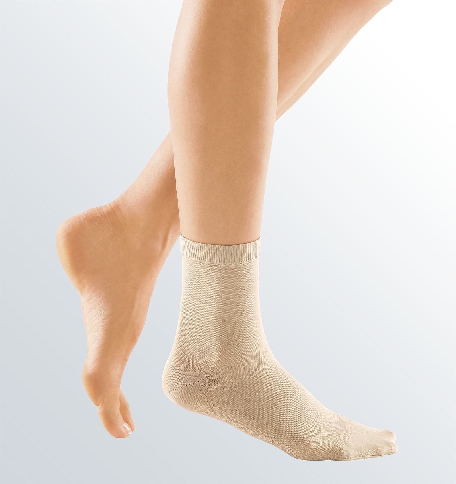 Benefits of Compression Socks - Pedorthic Association of Canada
