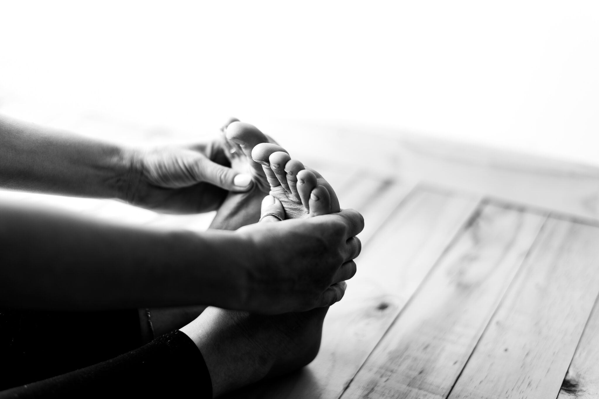 Understanding Swollen Feet Causes and Remedies