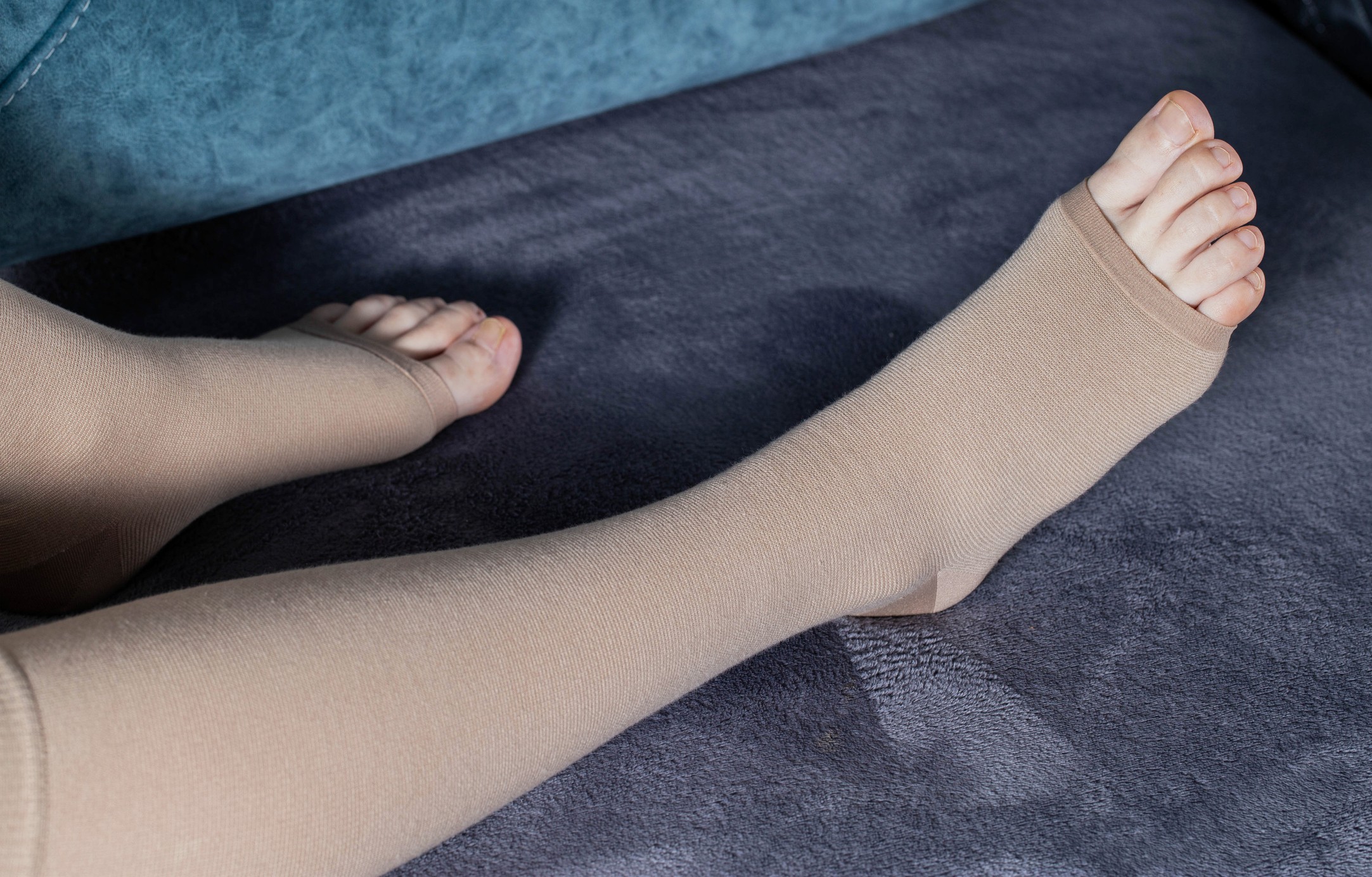 Benefits of Compression Socks for Restless Legs   Care Med LTD