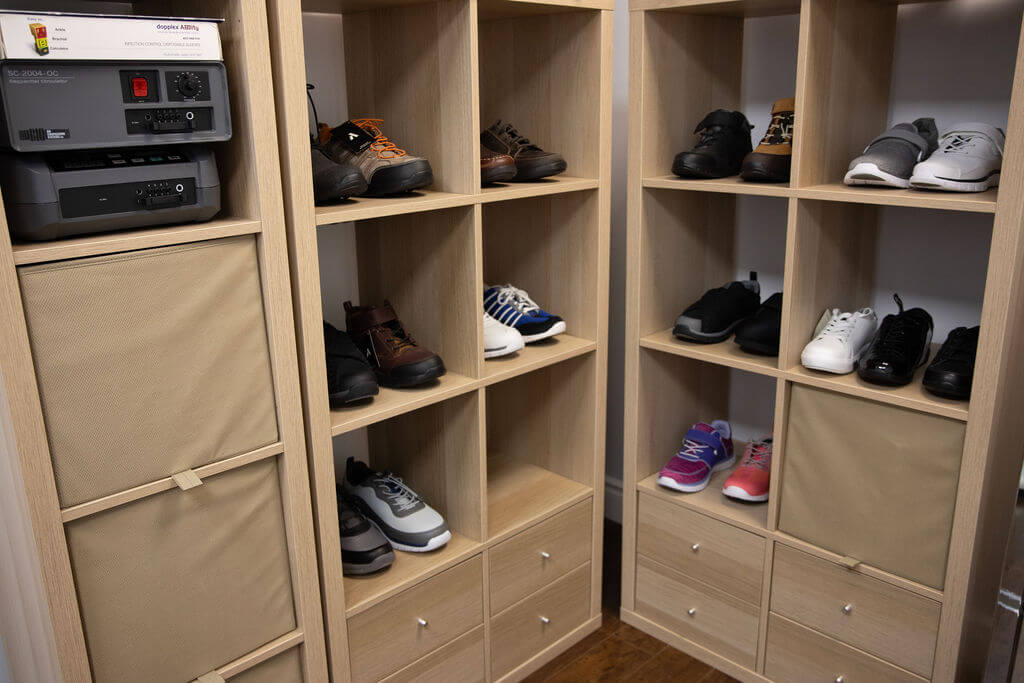 Orthopedic Shoes & Insoles