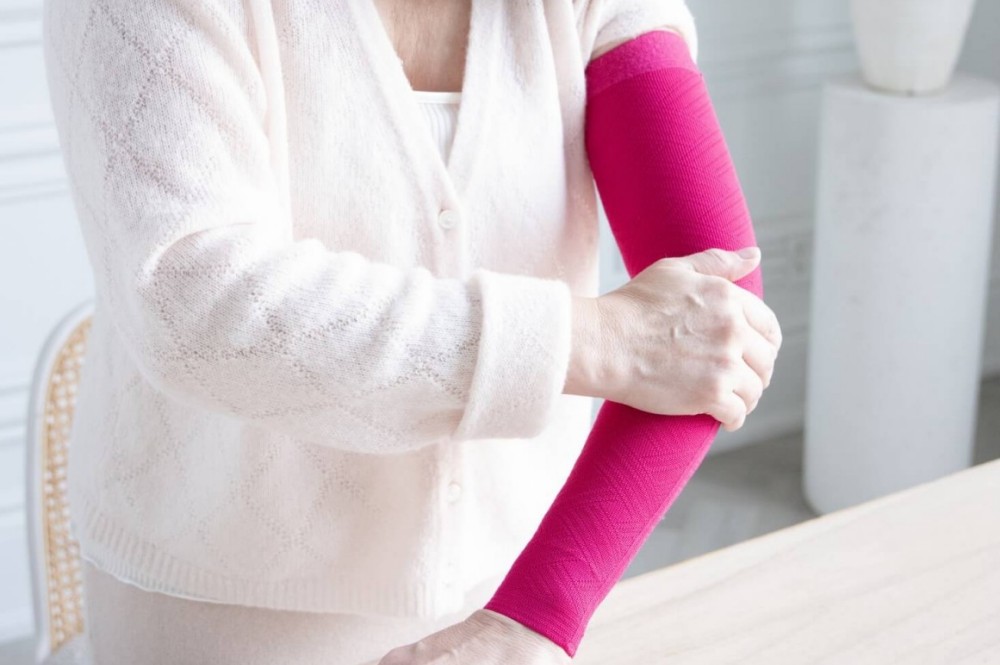 Arm Sleeves & Gauntlets for Lipedema